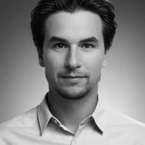 Drew H.